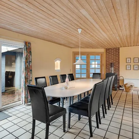 Gorgeous In With Wifi *