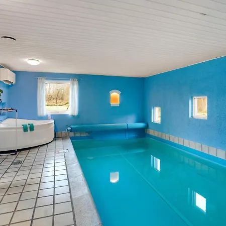 Vakantiehuis Gorgeous In With Wifi